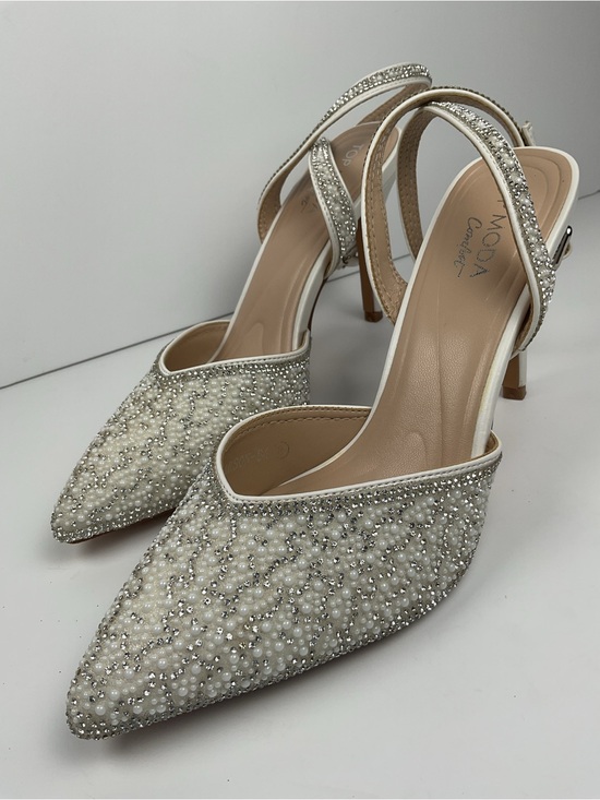 Moda Shoes - Top Moda Comfort Pearl & Rhinestone Slingback Heels Size 8